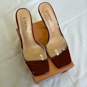 SIMMI London Jessy-2 Allie Patent Sandal in Brown Size US8